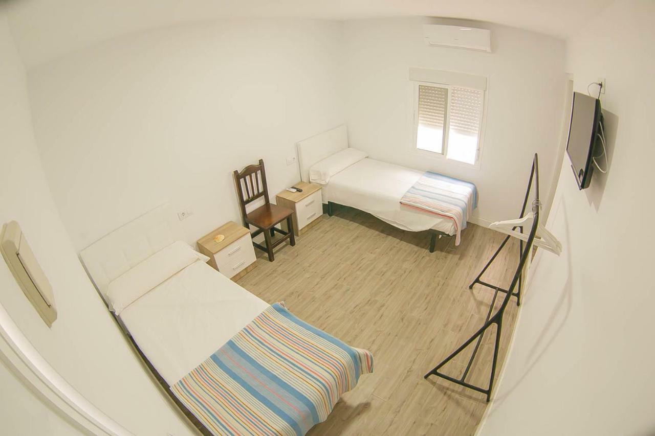 Hostal El Pinar Cadiz Puerto Real Ngoại thất bức ảnh