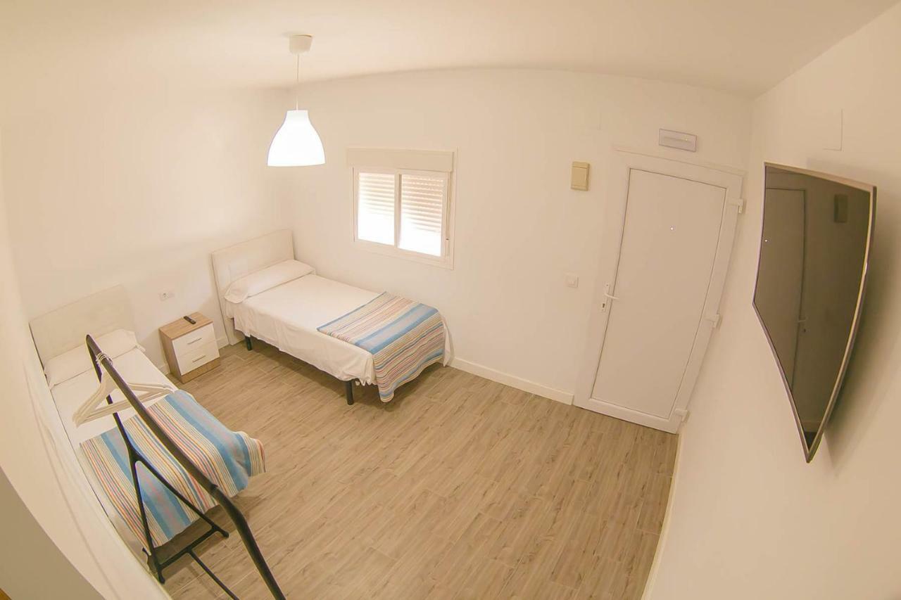 Hostal El Pinar Cadiz Puerto Real Ngoại thất bức ảnh